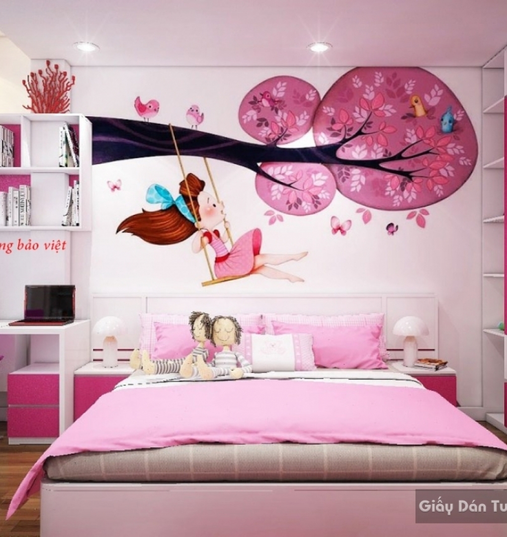 Wallpaper for kid137a girl's room