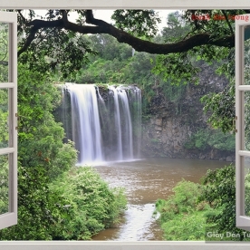 Wall paintings of windows W126