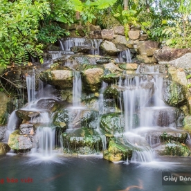 Wall paintings of waterfall W135