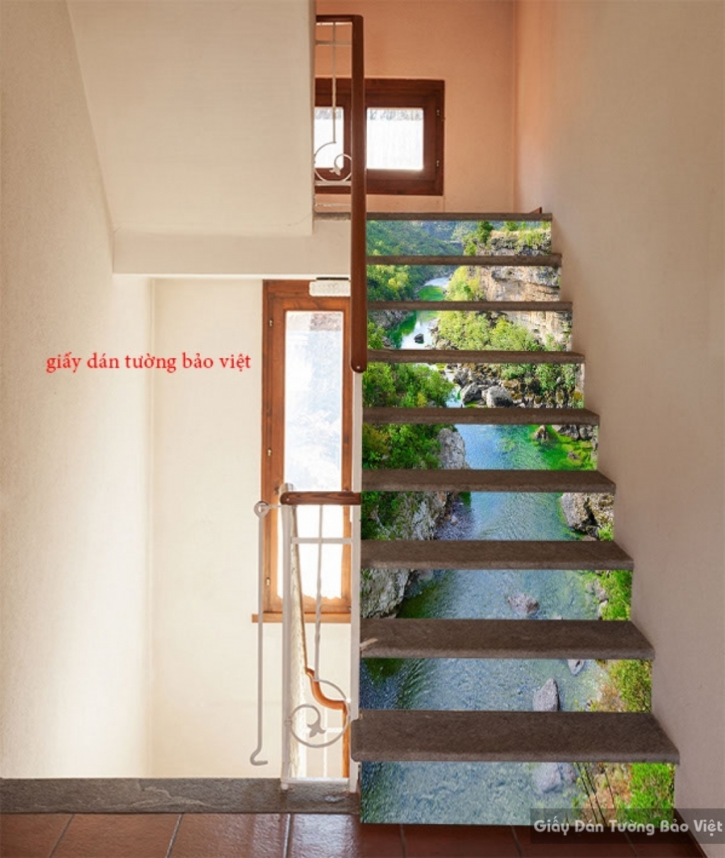 Tranh dán bậc cầu thang là giải pháp kinh tế và đơn giản để cải thiện vẻ đẹp của căn nhà. Với những mẫu trang trí đa dạng, bạn có thể dễ dàng lựa chọn phong cách phù hợp với không gian và sở thích của mình. Bảo vệ bậc cầu thang khỏi trầy xước và tạo điểm nhấn cho nội thất của bạn với tranh dán bậc cầu thang.